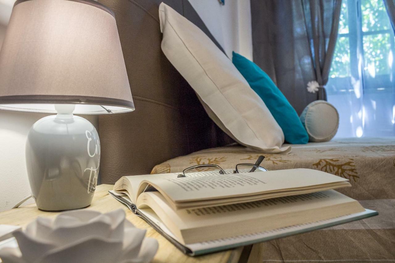 Maricciolu Suites And Apartments 奧爾比亞 外观 照片