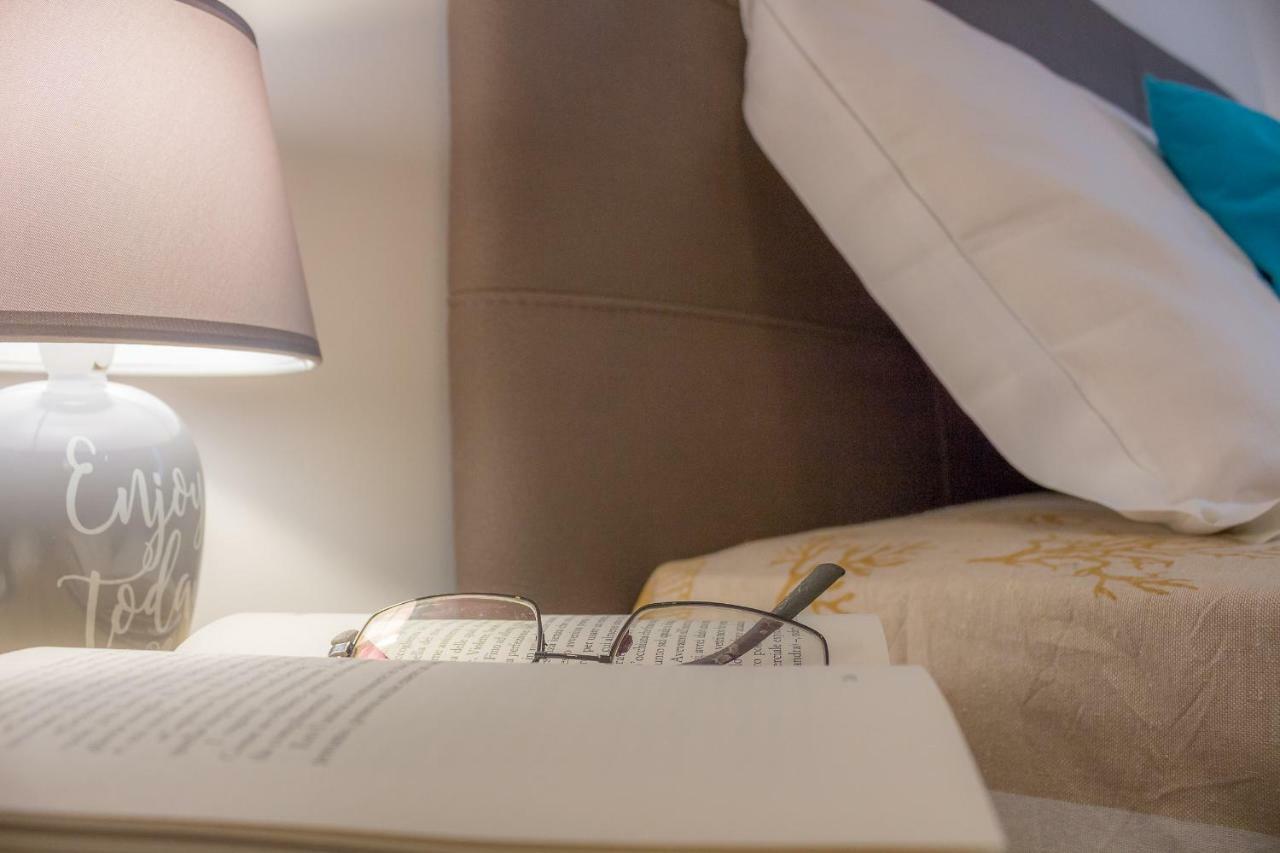 Maricciolu Suites And Apartments 奧爾比亞 外观 照片
